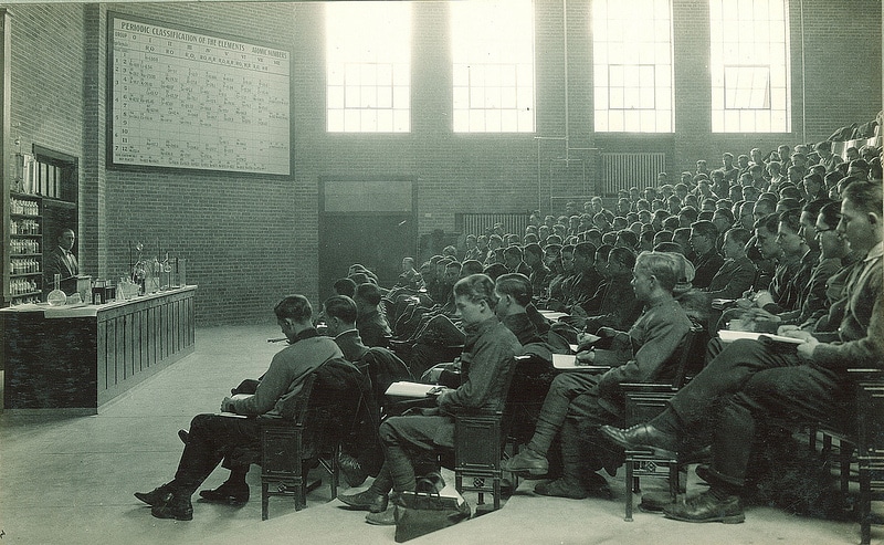 Исследование: поколение Y предпочитает традиционные образовательные классы онлайн-классам