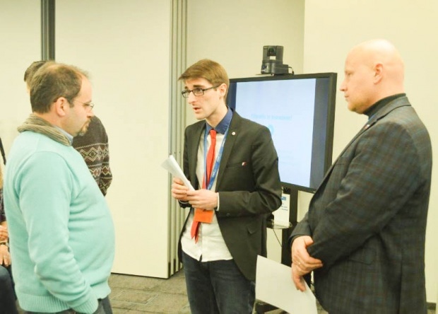 Если у вас есть вопросы по личным проектам, команда Boomstarter готова на них ответить. Фото: Мария Борисёнок. участники митапа