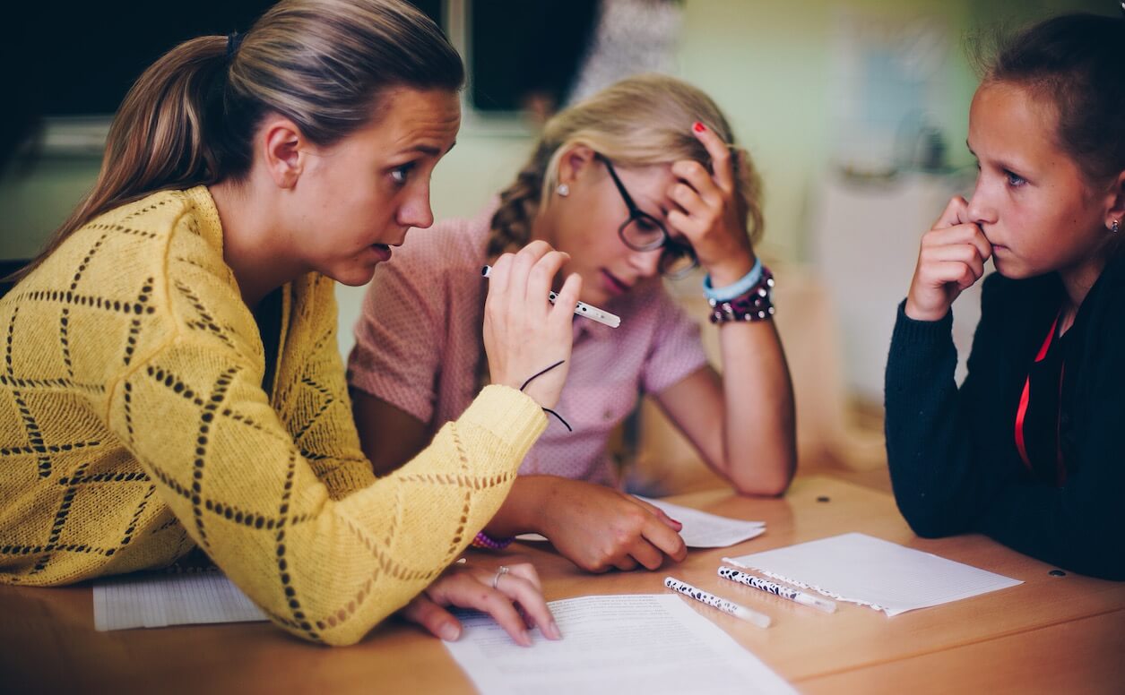 Последняя возможность стать участником программы "Учитель для России": прием заявок завершится 12 июня 2016 года.