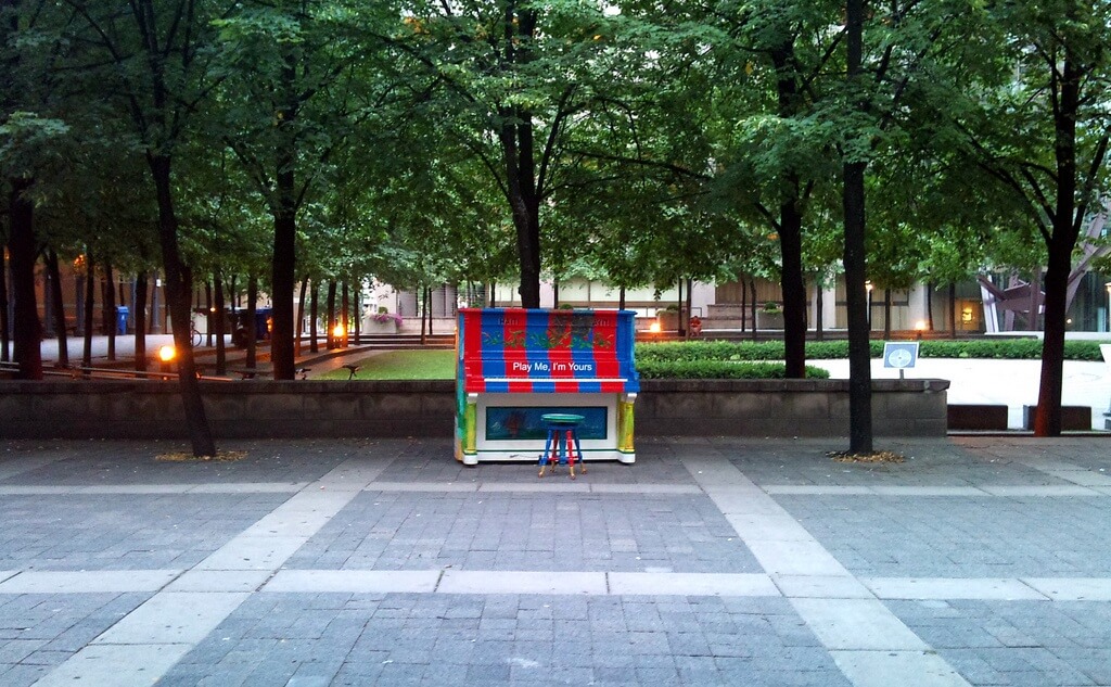 Экономика обмена не только помогает городской экологии, но и улучшает отношения между горожанами. Фото: Flickr Ian Muttoo (CC BY-NC-SA 2.0).