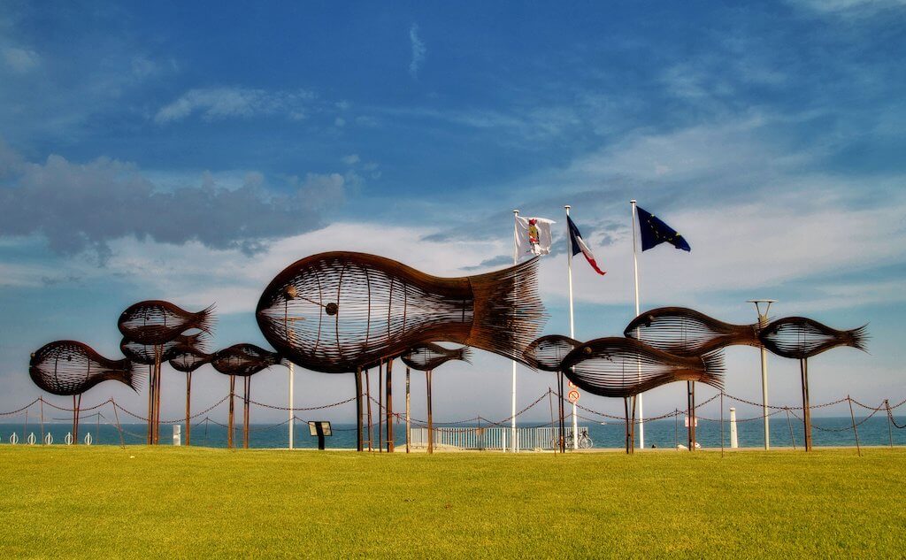 Тема устойчивого рыболовства была поднята на одном из хакатонов, в результате которого появился проект под названием Fishazam. Авторы проекта предложили создать устройство, которое будет использовать инфракрасную спектроскопию для определения типа рыбы. Фото: Artur Staszewski. Flickr. (CC BY-SA 2.0).