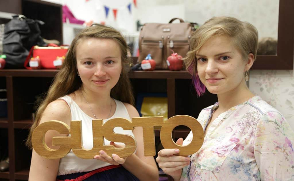 Организаторы магазина GUSTO!. Фото предоставлено организаторами магазина.