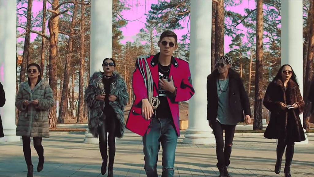 Теплица взяла интервью у режиссера социального ролика "СтопВИЧ" из Улан-Удэ Марка Николаева. Изображение: скриншот из видеоролика "СтопВИЧ"