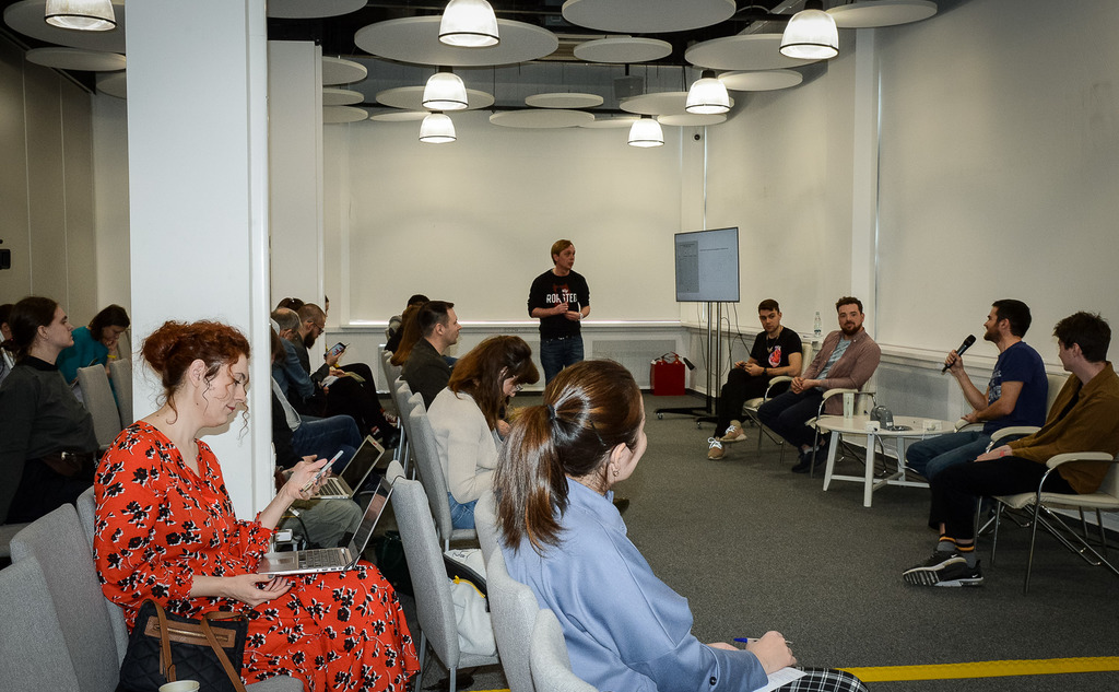 Спикеры "Сетевого апреля" обсудили, как открытые данные могут повлиять на решение общественных задач. Фото: Ася Леонова.