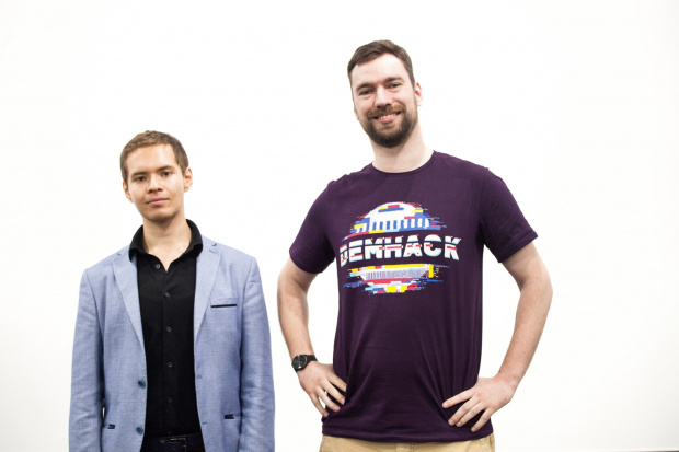 На фото: Антон Болтачев, Сергей. Фотограф: Егор Макаров. 