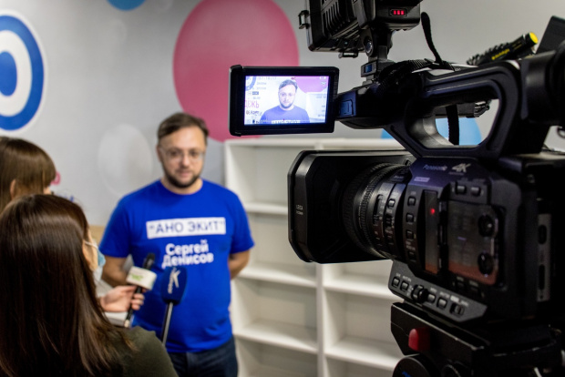 Сергей Денисов старается рассказывать о проекте как можно. больше. Изображение: «Технодар» (Антон Уваров).